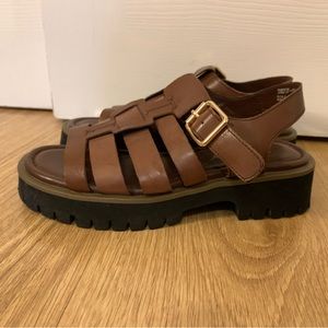 Beau Today Fisherman platform Sandal in Brown in size 6.5